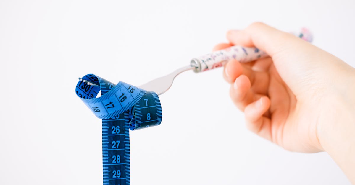 découvrez comment surmonter les objections avec aisance et améliorer vos compétences en négociation. apprenez des techniques efficaces pour répondre aux préoccupations de vos clients et transformez chaque objection en opportunité de succès.