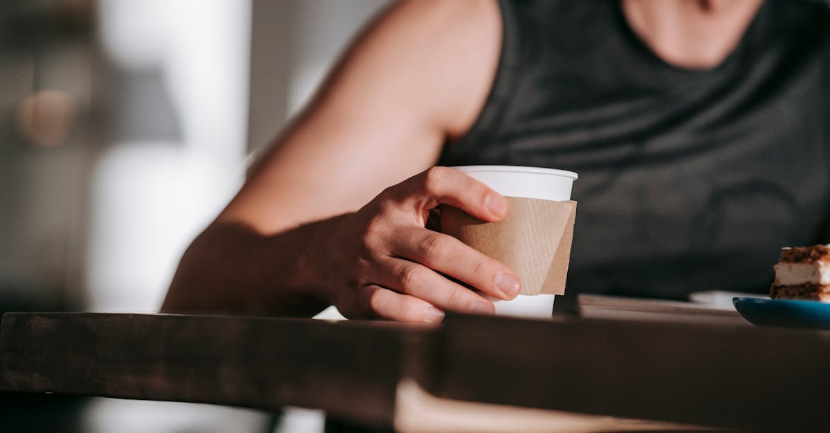 découvrez la segmentation comportementale, une stratégie marketing essentielle qui permet de diviser votre audience en groupes basés sur leurs comportements, préférences et interactions avec votre marque. améliorez votre ciblage et optimisez vos campagnes pour une meilleure efficacité.