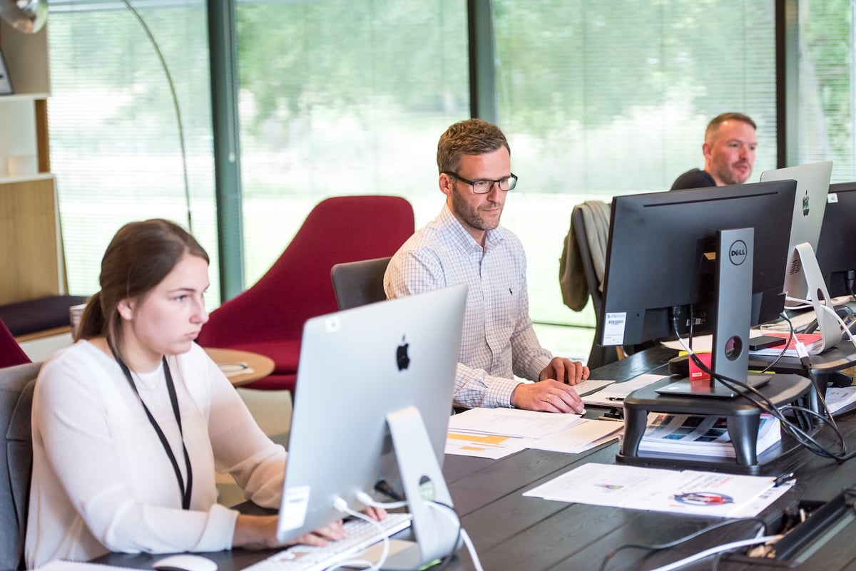 Services de télémarketing technique et d’études de marché